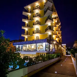 Hotel Mondial Lido di Jesolo