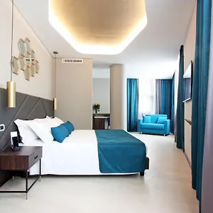 Hotel The Hive, Rom