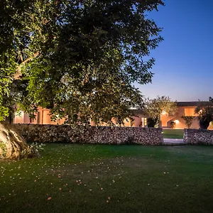 Masseria Degli Ulivi - Noto Hotel