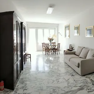 Apartamento La Casetta Di Nonna Anna - 120 Mq Bright In Downtown